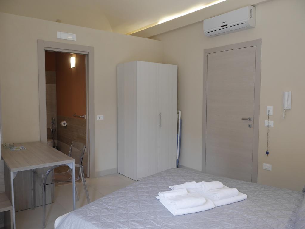 Le Muse Hotel Фавиняна Стая снимка