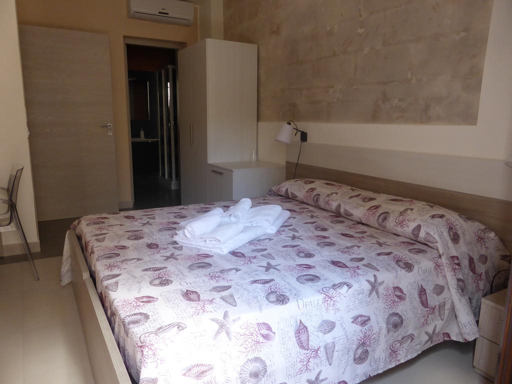 Le Muse Hotel Фавиняна Стая снимка